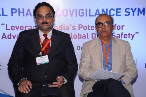 Our MD & CEO Dr J Vijay Venkatraman sharing the dais with Dr Darshan Bhatt, the Chief Guest of the Day